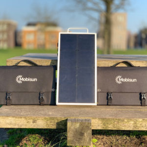 Mobisun Pro met aanvullende draagbare zonnepanelen